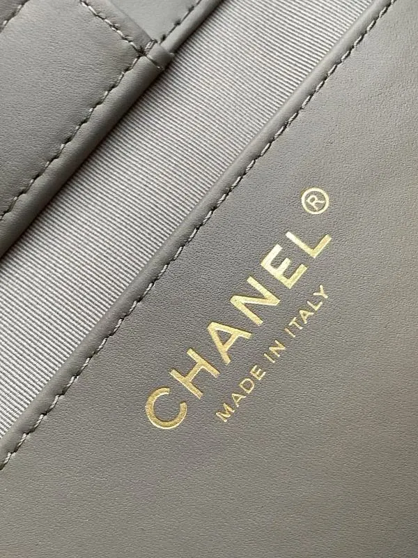 All Categories Chanel Women's Bags 2 (Chanel) Chanel Original AS5303
