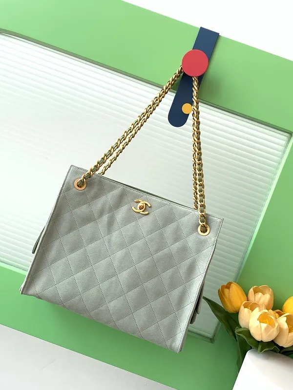 All Categories Chanel Women's Bags 2 (Chanel) Chanel Original AS5303
