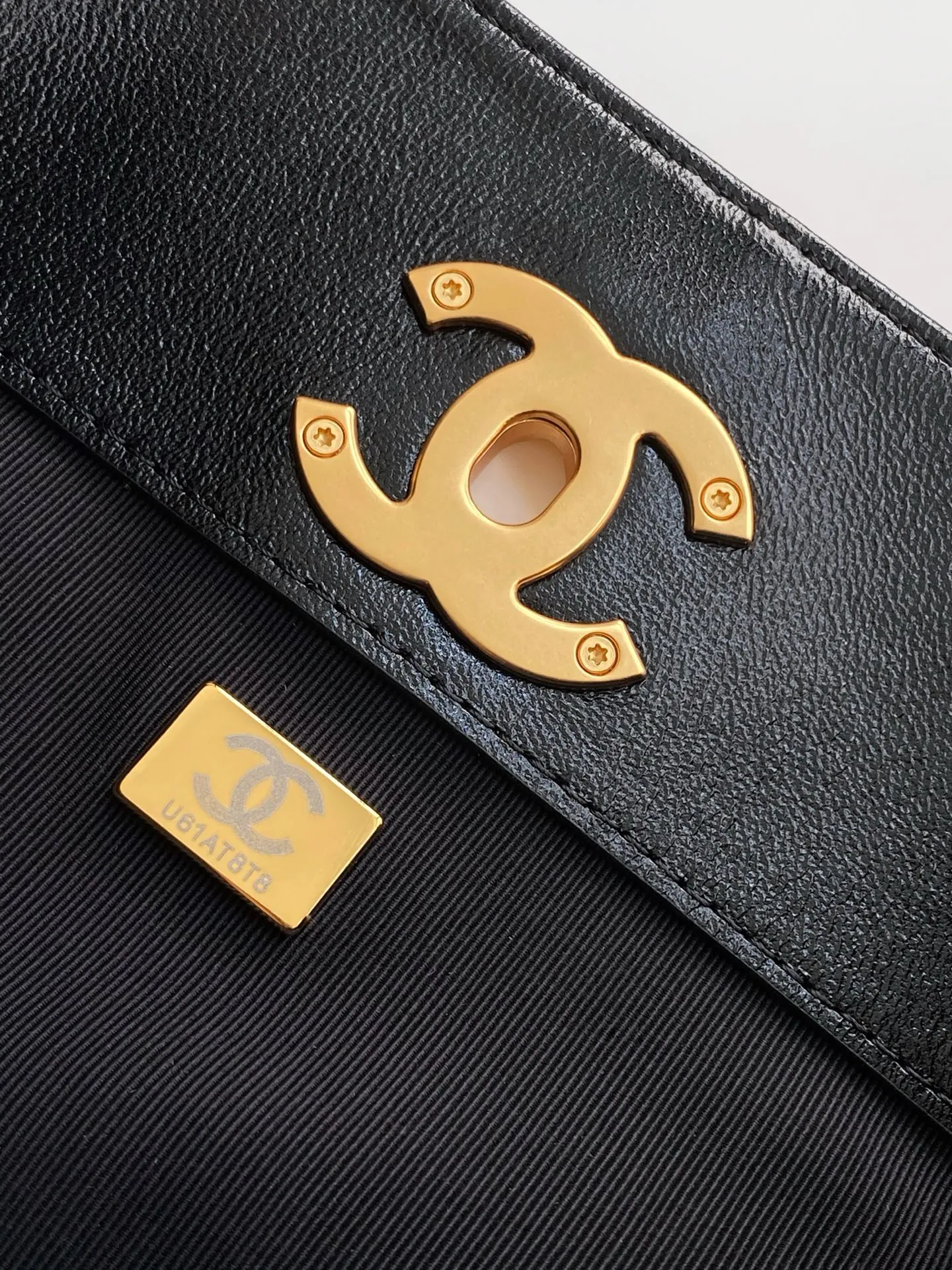 All Categories Chanel Women's Bags 2 (Chanel) Chanel AS5636