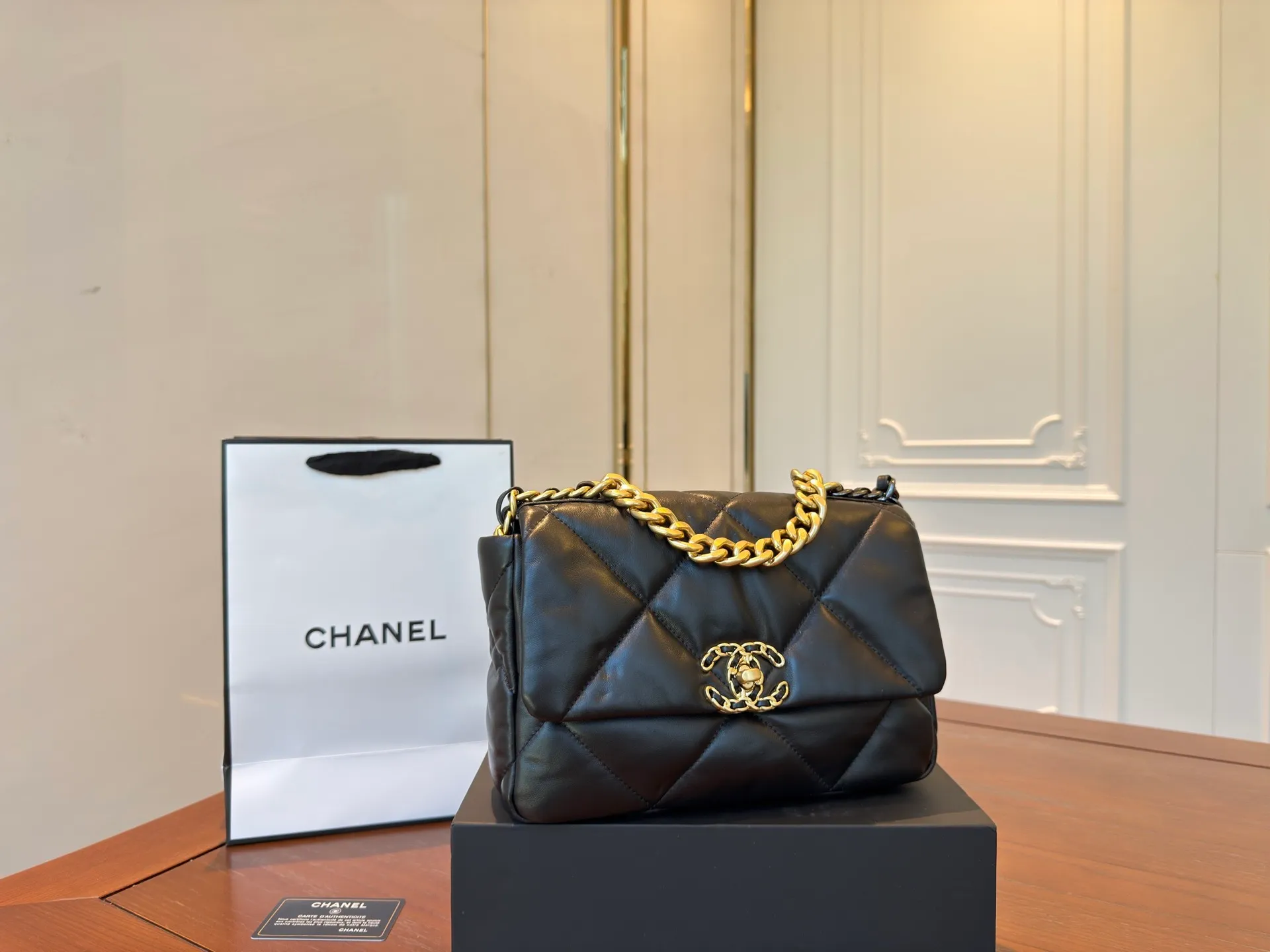 All Categories Official Website "Brand Women's Bags" Women's Bags 💙 Chanel 2025 New CHANEL Crossbody Bag