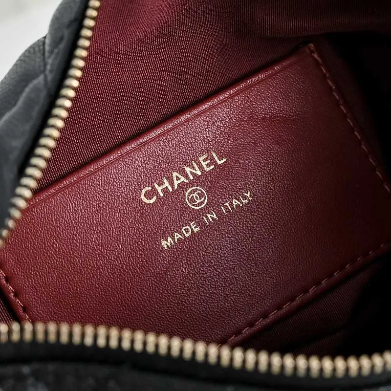 All Categories Official Website "Brand Women's Bags" Women's Bags 💙 Chanel 2026 Official Website CHANEL Crossbody Bag