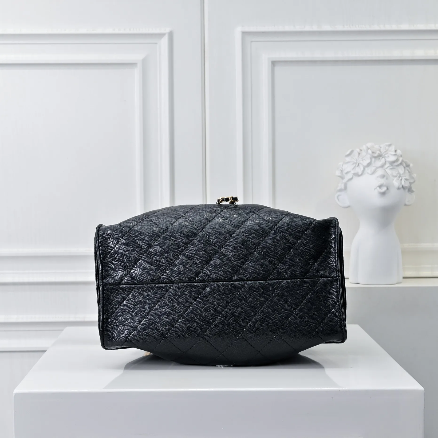 All Categories Official Website "Brand Women's Bags" Women's Bags 💙 Chanel 2025 New CHANEL Underarm Bag