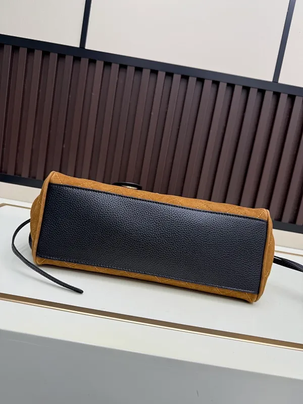 All Categories Official Website "Brand Women's Bags" Women's Bags 💙 Chanel 2026 New CHANEL Togo Cow Leather Tote Handbag