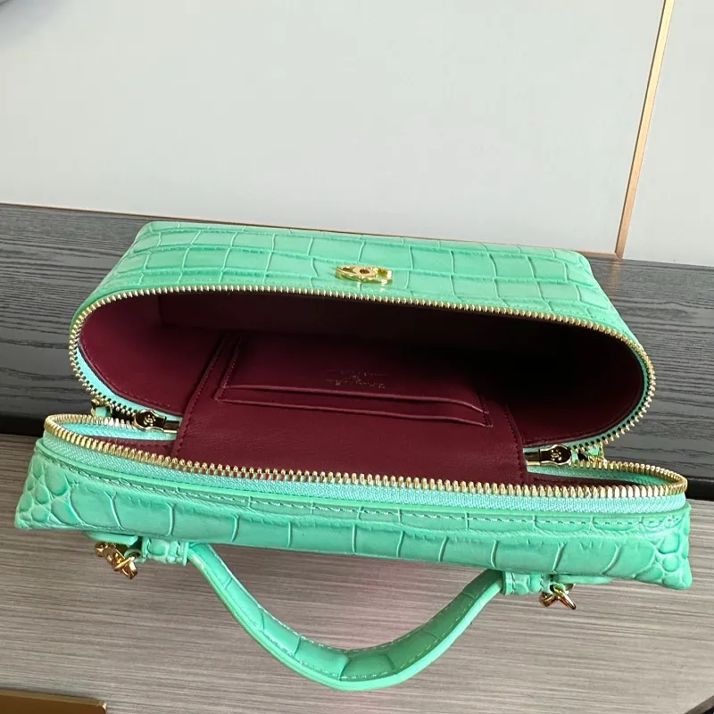 All Categories Chanel Women's Bags (Chanel) Chanel 195