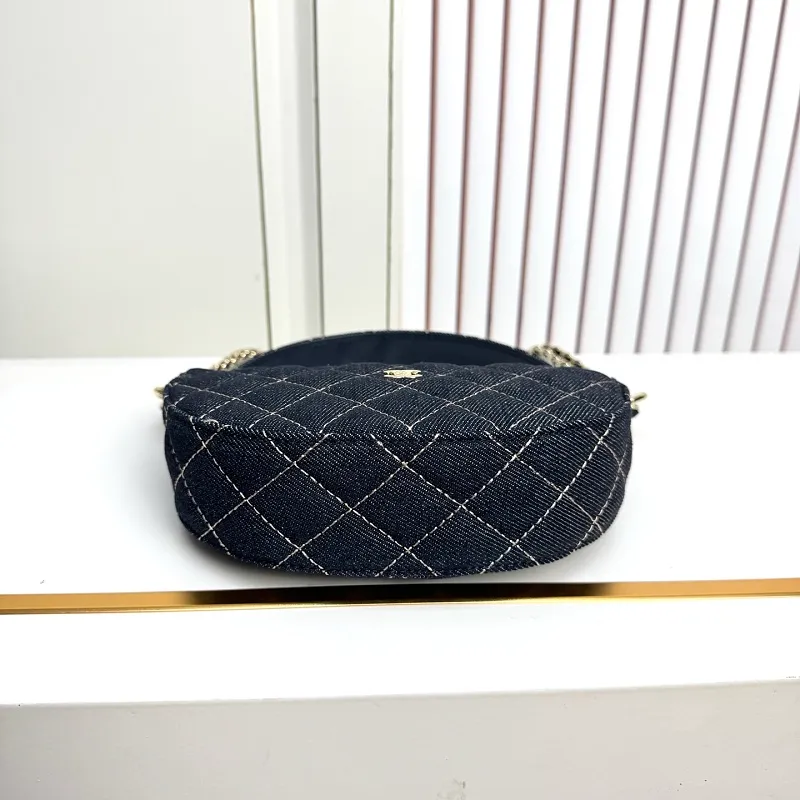 All Categories Chanel Women's Bags 2 (Chanel) Chanel 6213