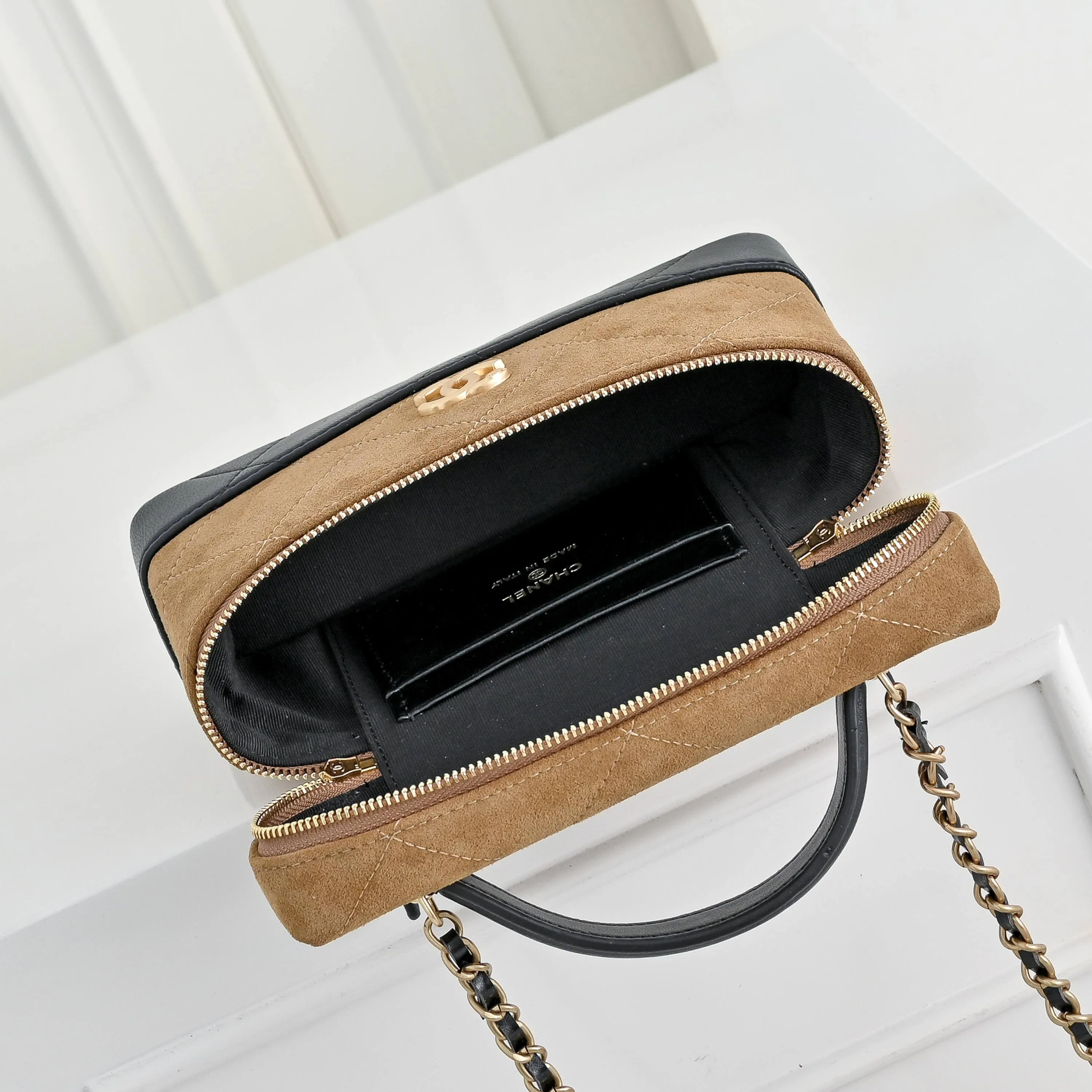All Categories Official Website "Brand Women's Bags" Women's Bags 💙 Chanel 2026 Official Website CHANEL Crossbody Bag