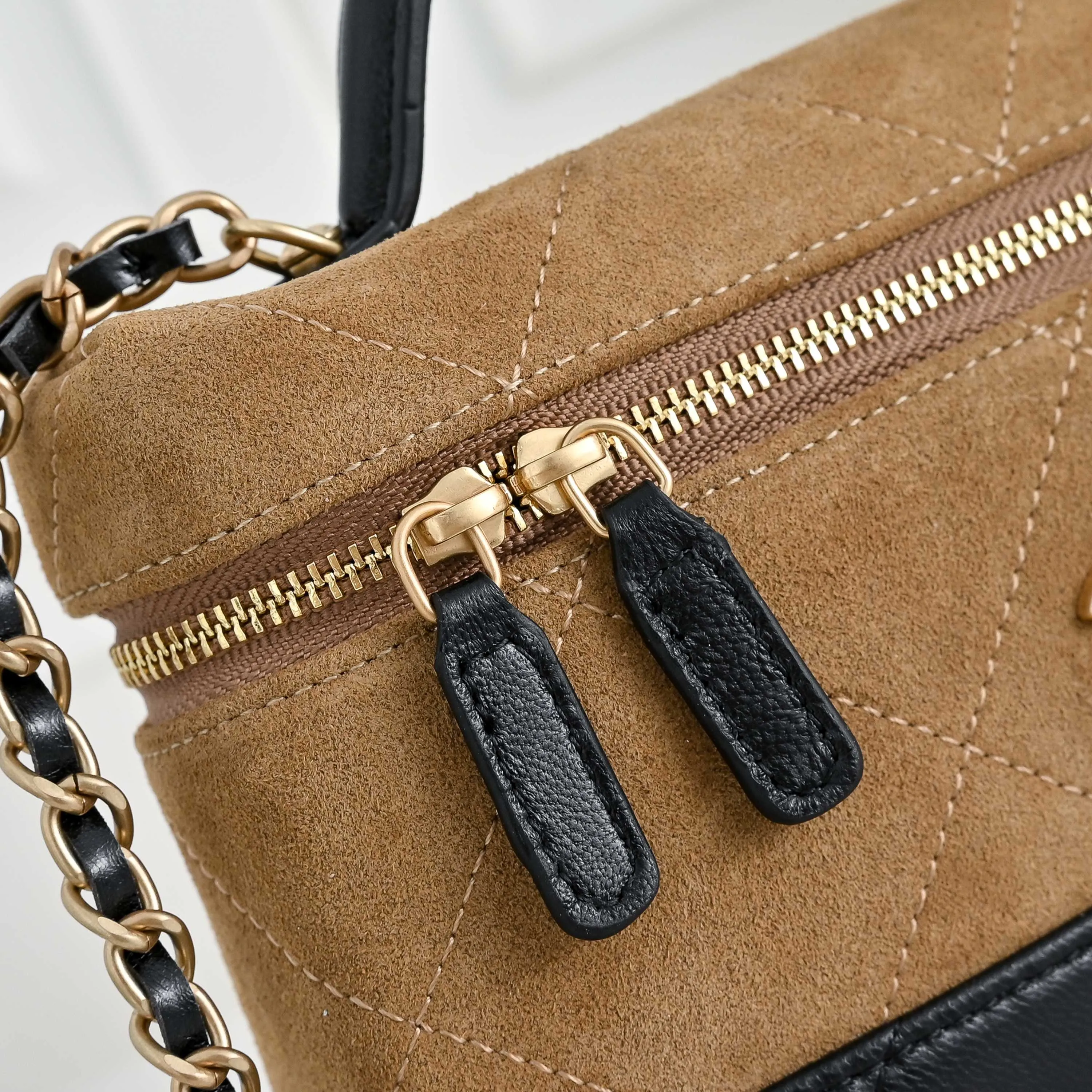 All Categories Official Website "Brand Women's Bags" Women's Bags 💙 Chanel 2026 Official Website CHANEL Crossbody Bag