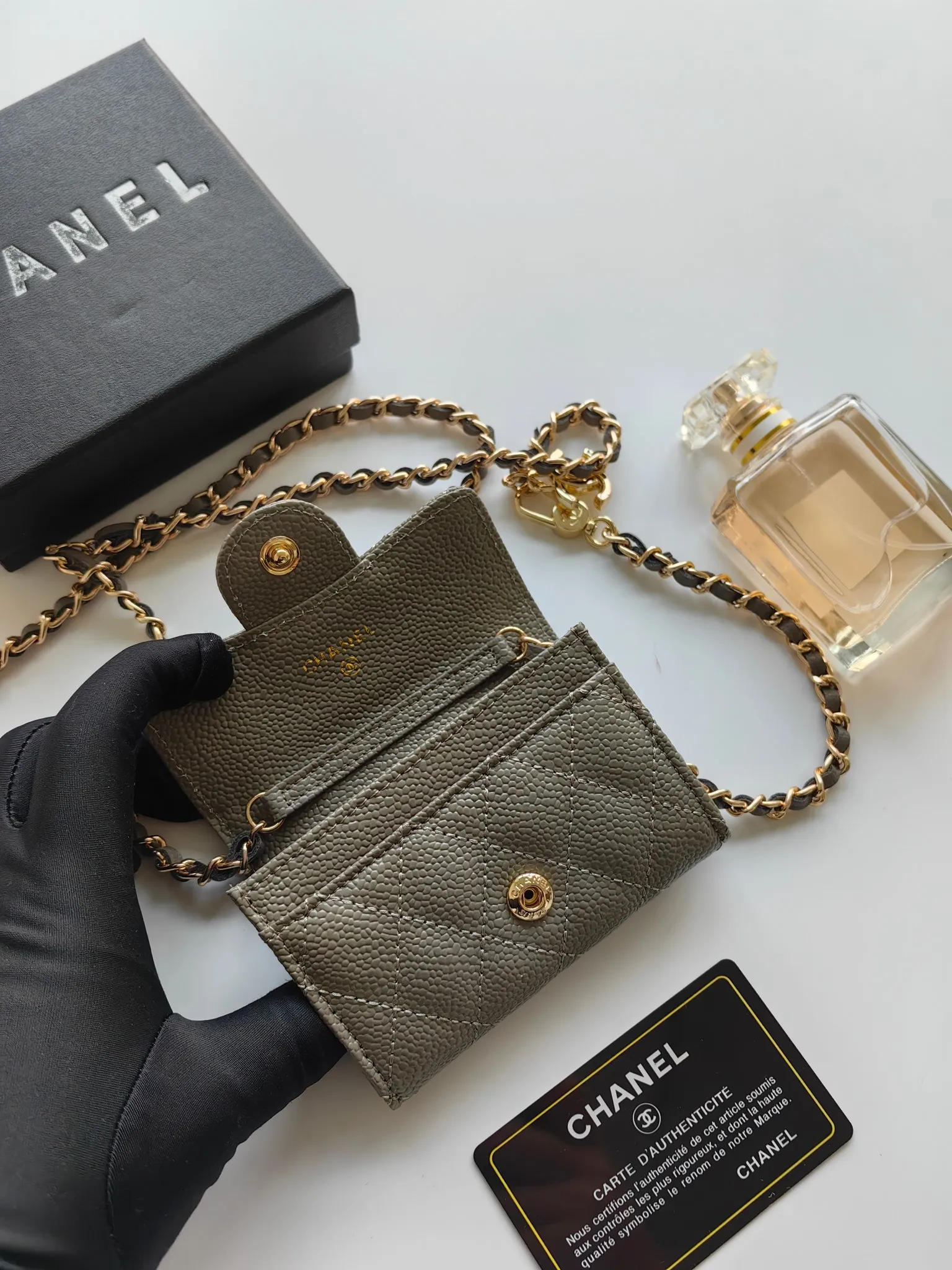 All Categories Chanel Women's Bags (Chanel) Chanel A8937