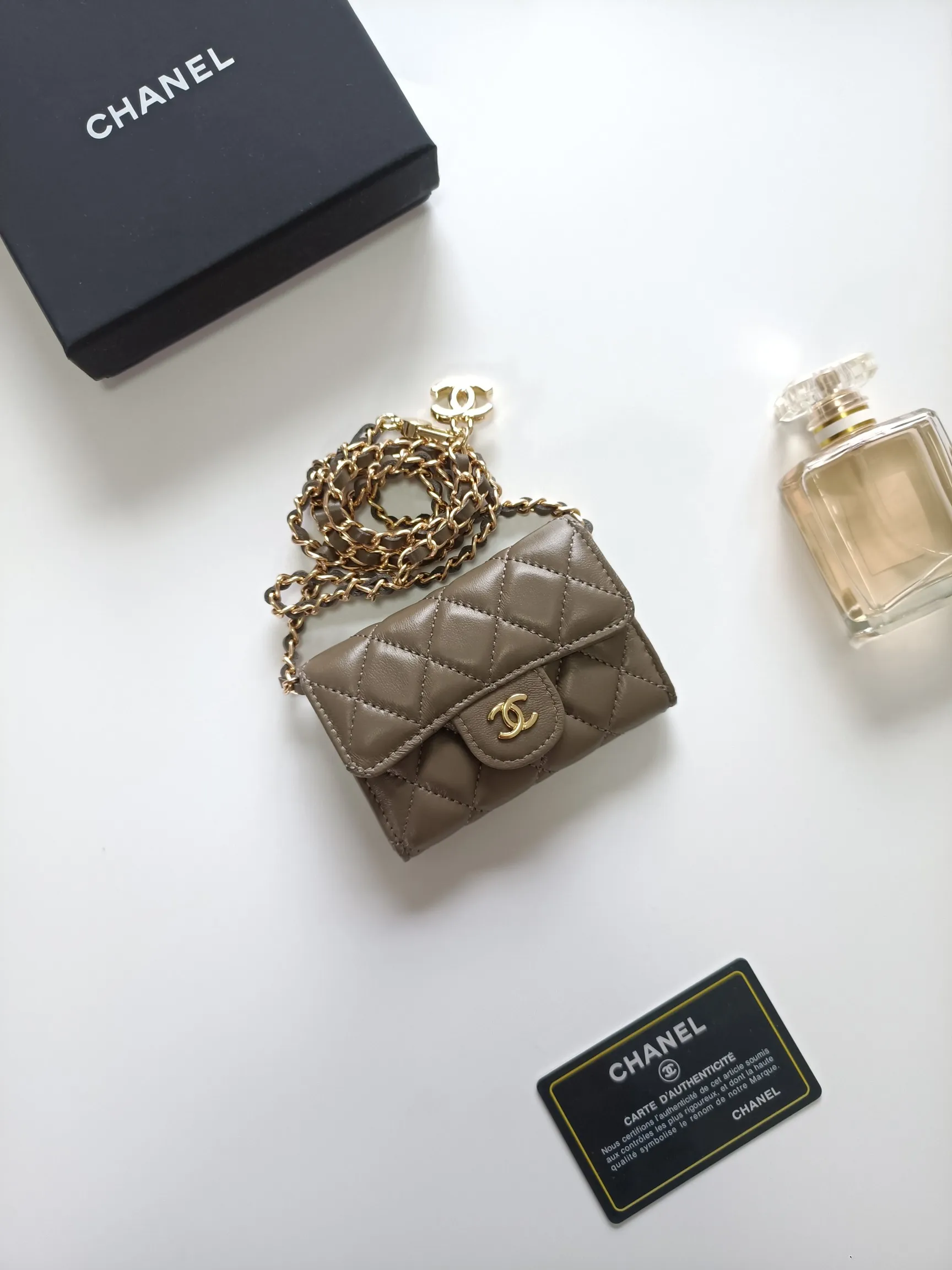 All Categories Chanel Women's Bags (Chanel) Chanel A8937