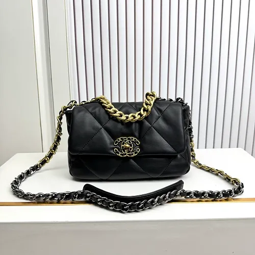 All Categories Chanel Women's Bags (Chanel) Chanel 6303