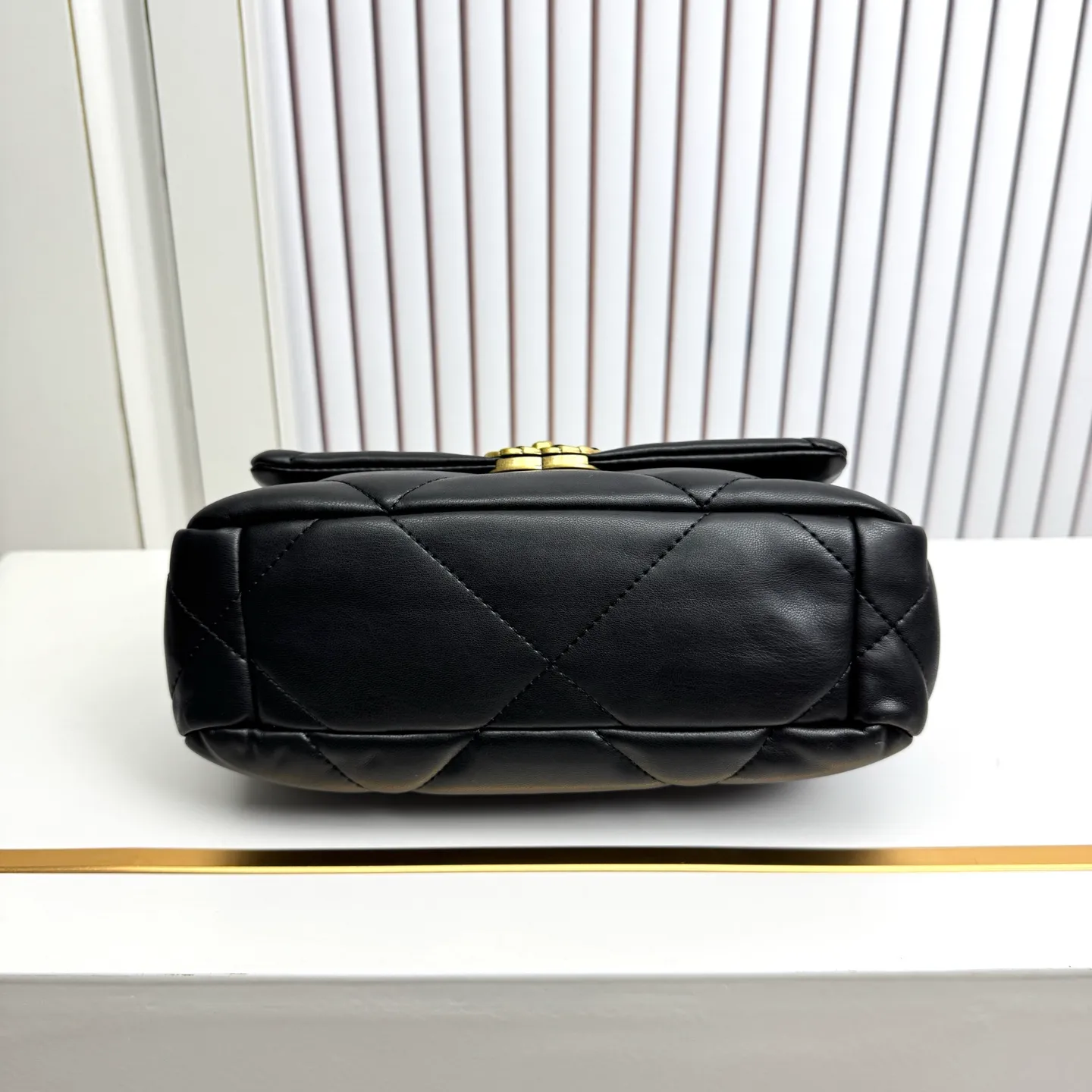 All Categories Chanel Women's Bags (Chanel) Chanel 6303