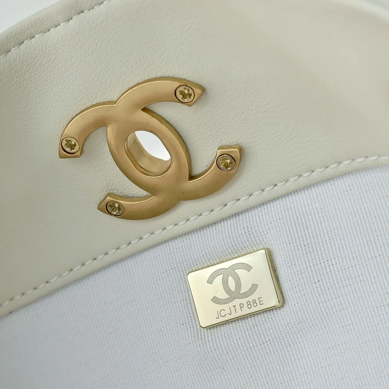 All Categories Official Website "Brand Women's Bags" Women's Bags 💙 Chanel 2025 New CHANEL Crossbody Bag