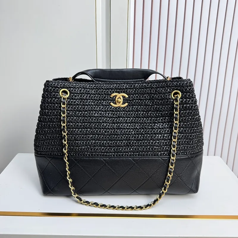 All Categories Official Website "Brand Women's Bags" Women's Bags 💙 Chanel 2026 Chanel Cruise Straw & Lambskin Tote Bag