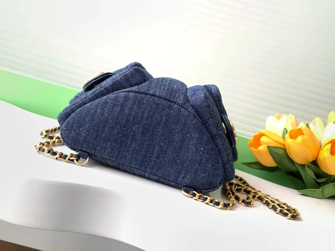All Categories Chanel Women's Bags 2 (Chanel) Chanel Original AS5310