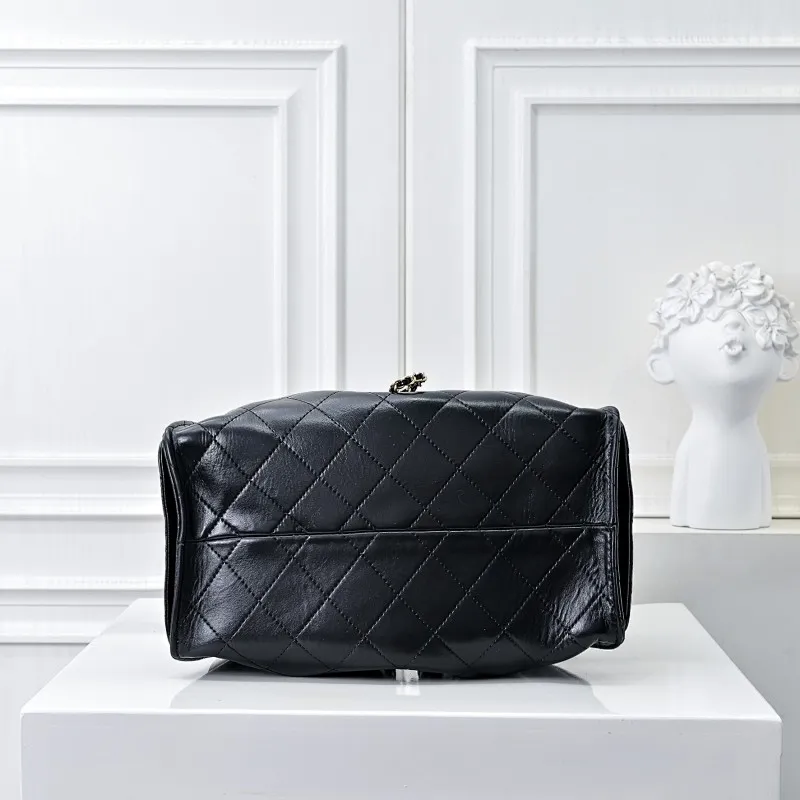 All Categories Official Website "Brand Women's Bags" Women's Bags 💙 Chanel 2025 New CHANEL Underarm Bag