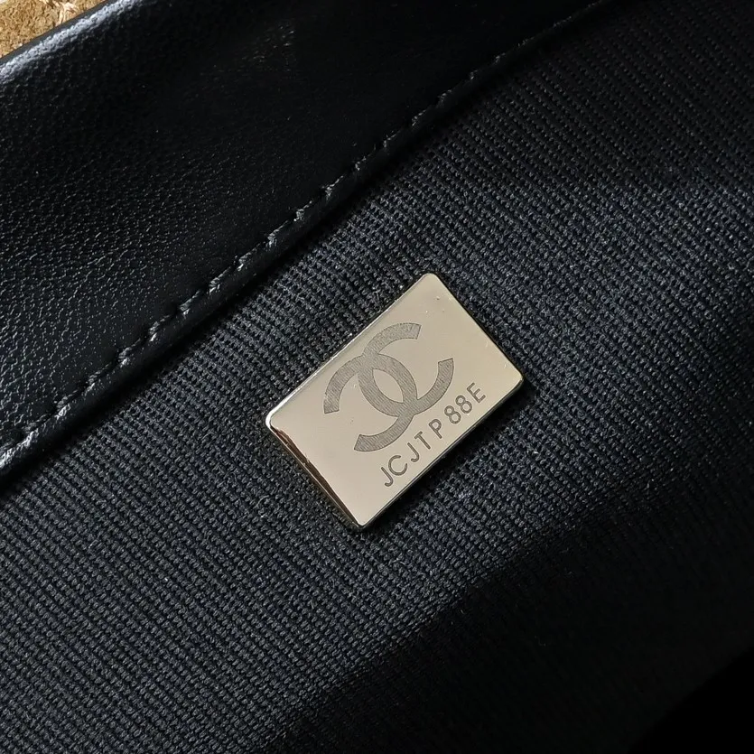 All Categories Official Website "Brand Women's Bags" Women's Bags 💙 Chanel 2025 New CHANEL Crossbody Bag