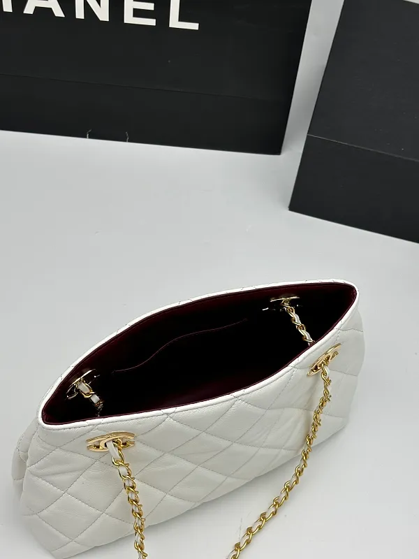 All Categories Official Website "Brand Women's Bags" Women's Bags 💙 Chanel 2026 Official Website CHANEL Crossbody Bag
