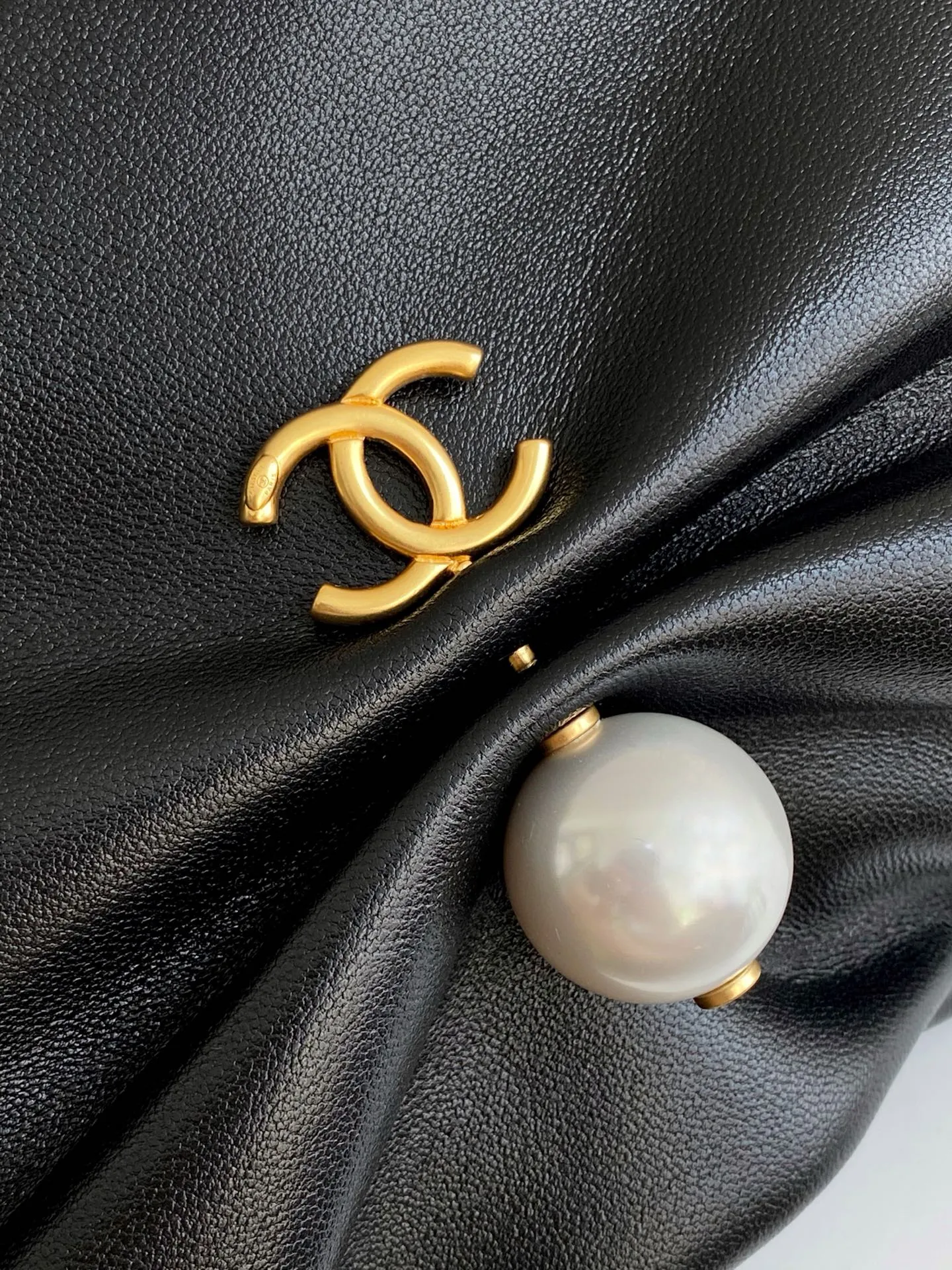 All Categories Chanel Women's Bags 2 (Chanel) Chanel Original Order AS4613