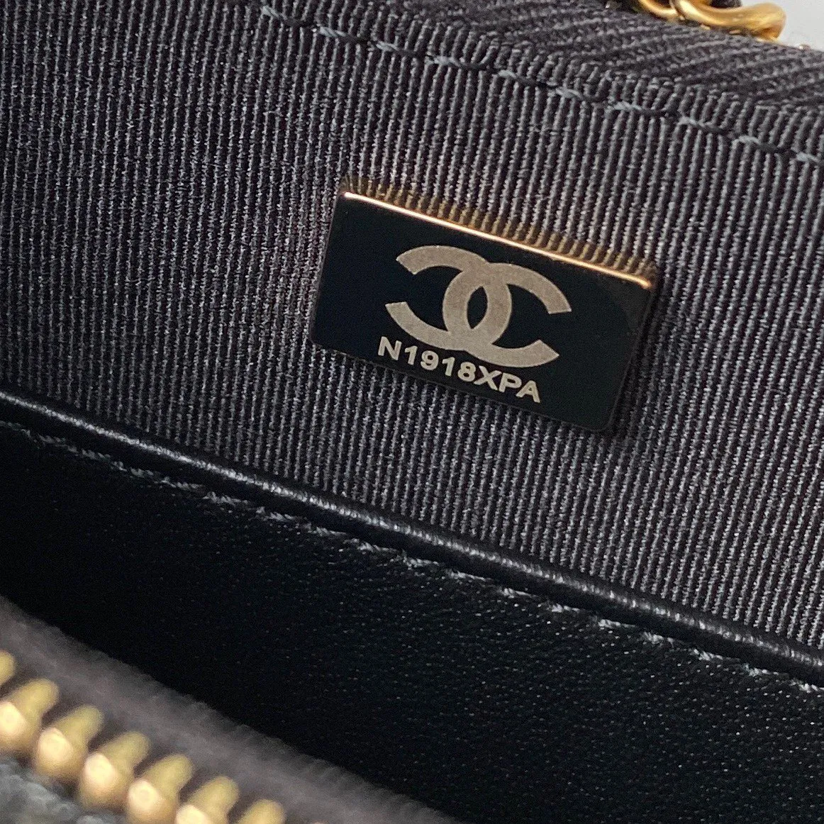 All Categories Chanel Women's Bags 2 (Chanel) Chanel Original Order AS4422