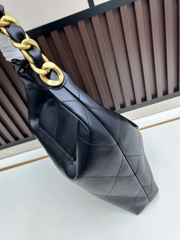 All Categories Chanel Women's Bags 2 (Chanel) Chanel 2570