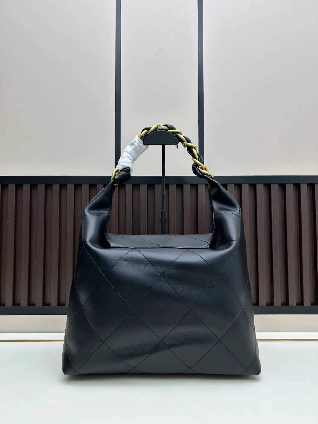 All Categories Chanel Women's Bags 2 (Chanel) Chanel 2570