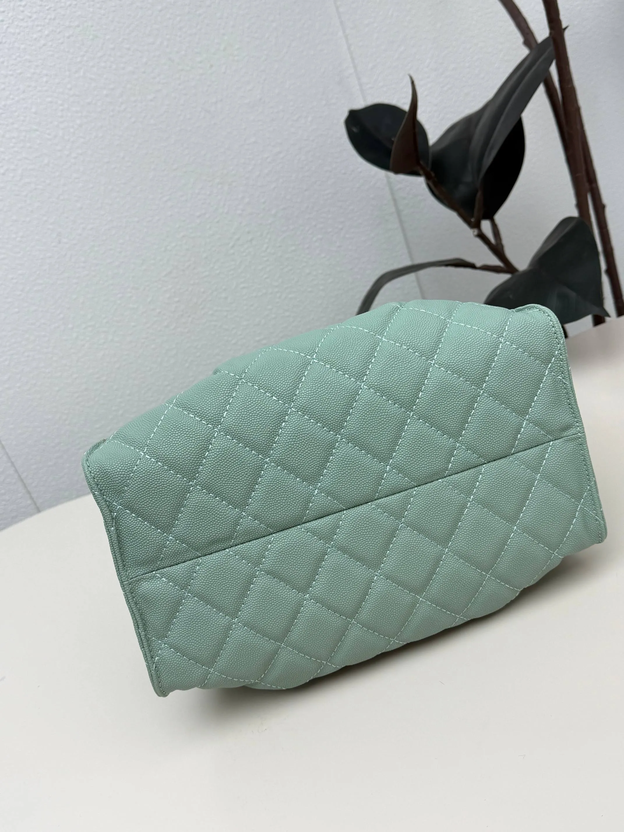 All Categories Chanel Women's Bags (Chanel) Chanel 3603