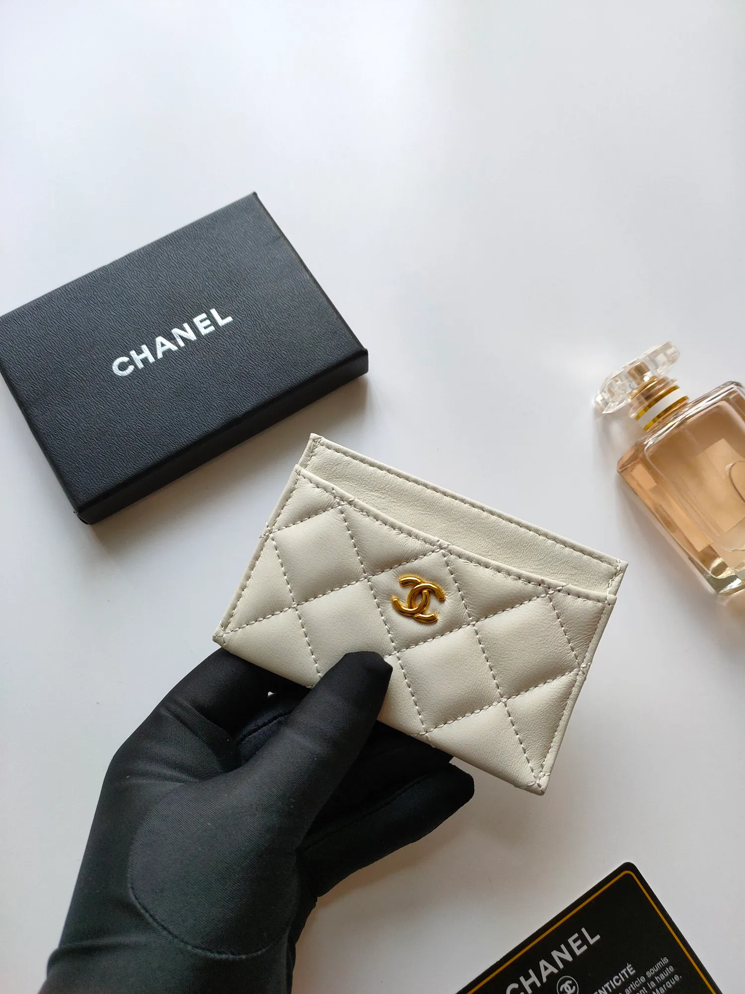 💰90 CHANEL Chanel counter style classic card holder👍Model number: AP446 Size: 7.5×11.2×0.5cm Sheepskin inside and outside😍😍Fine workmanship and high-end quality