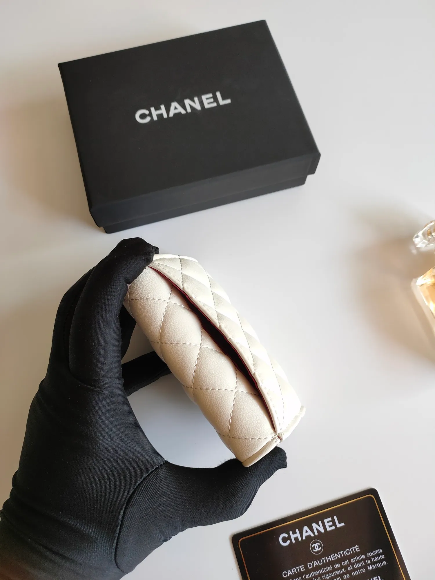 ￥130CHANEL Chanel classic flap card holder. Imported sheepskin and caviar cowhide, card holder and coin purse integrated, with slip pocket on the back, model number: AP448, size: 7.5 × 11.3 × 2.1 cm