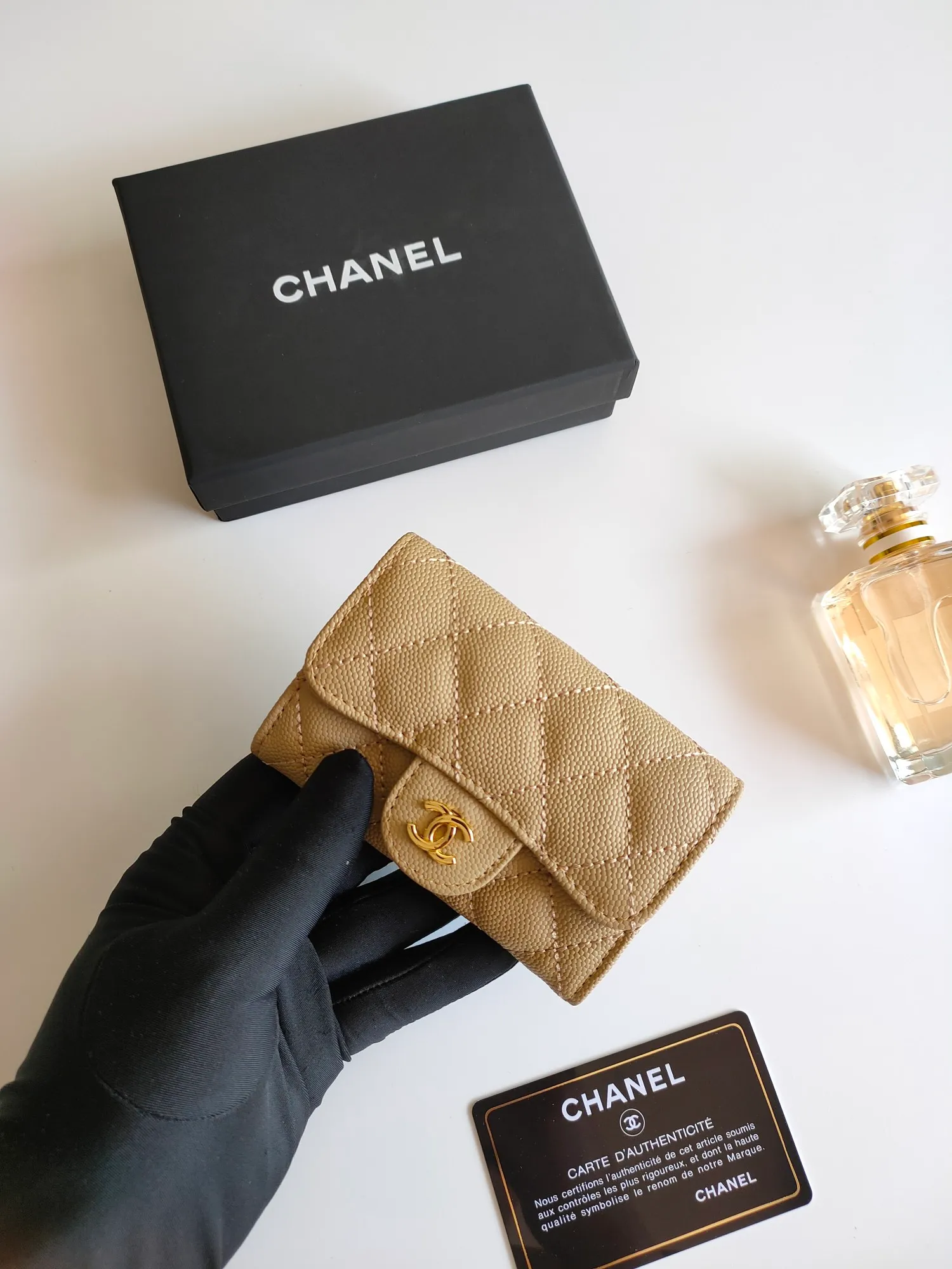 ￥130 CHANEL Chanel classic flap card holder. Imported sheepskin and caviar cowhide, card holder and coin purse integrated, with slip pocket on the back, model number: AP448, size: 7.5 × 11.3 × 2.1 cm