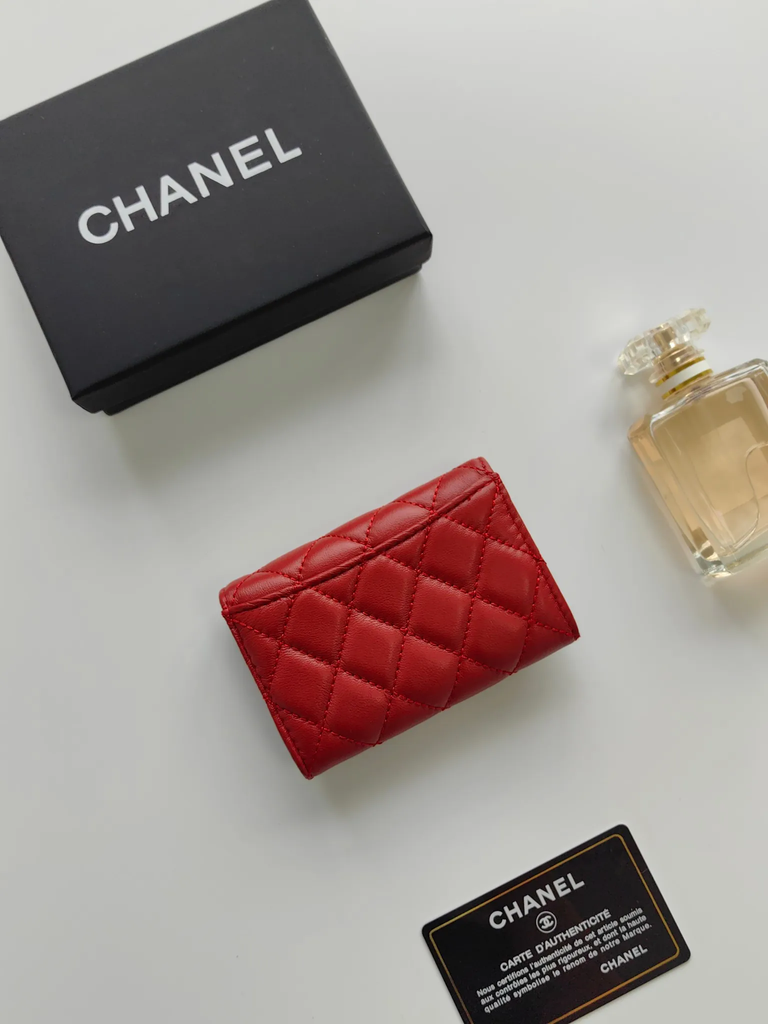 ￥130 CHANEL Chanel classic flap card holder. Imported sheepskin and caviar cowhide, card holder and coin purse integrated, with slip pocket on the back, model number: AP448, size: 7.5 × 11.3 × 2.1 cm