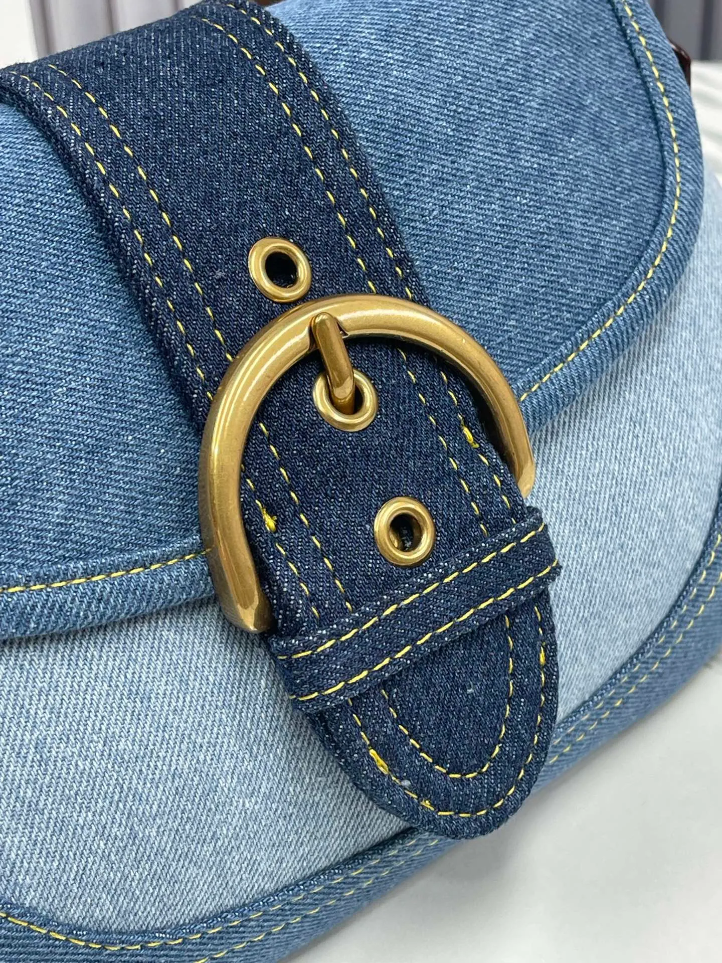 Top original order, batch 480💰Coach/Coach new Soho model CR737 armpit bag. This pea bag looks so good, American retro, a must-have second-hand bag type for hot girls, you are not allowed to miss it. 26×18,