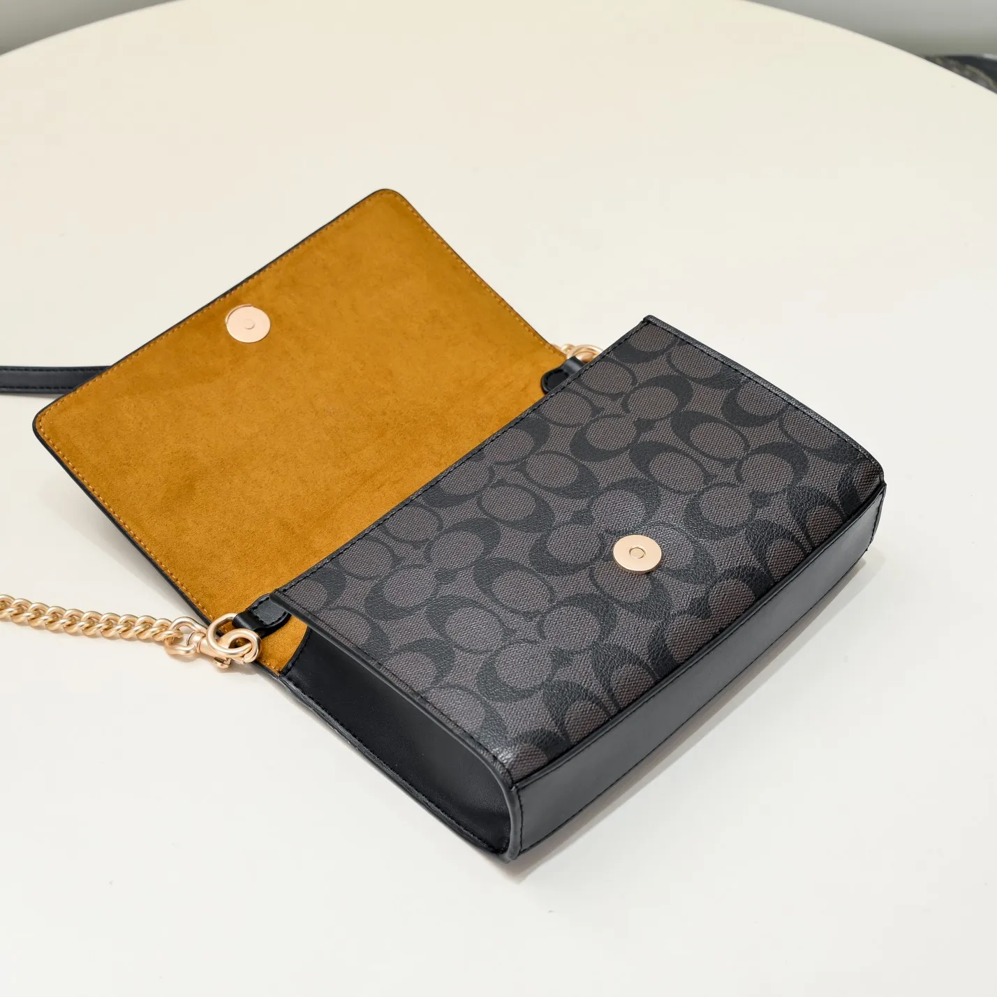 Style number CP66 Size: 21.5*13*5cm