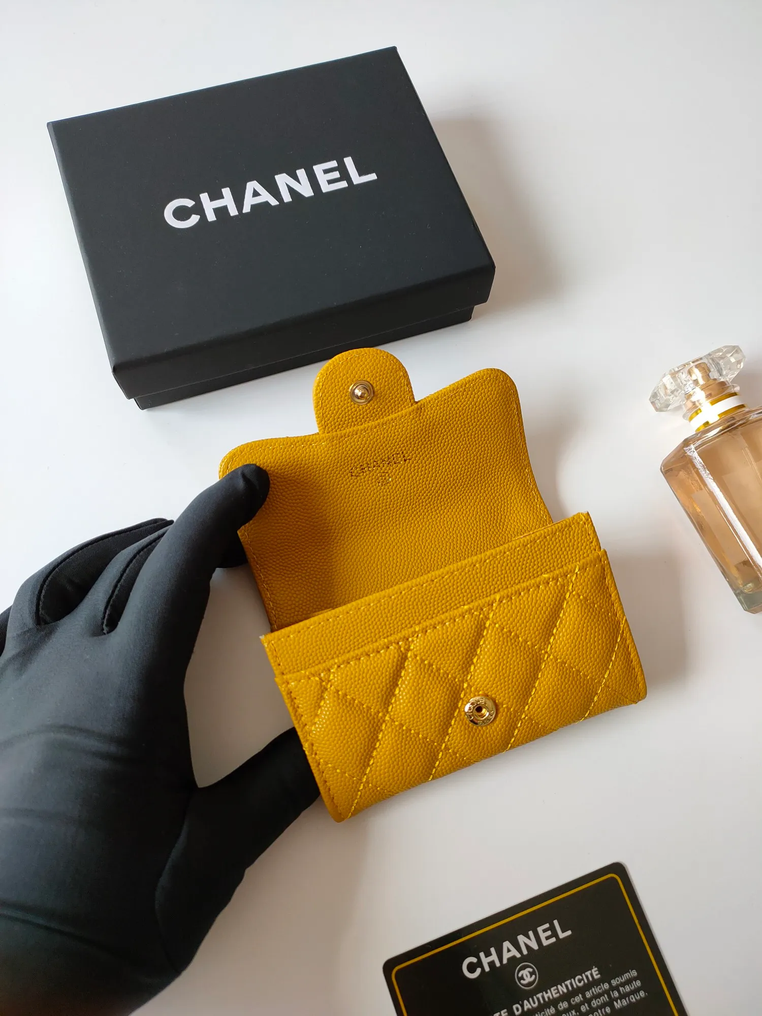 ￥110 CHANEL Chanel classic flap card holder. Imported sheepskin and caviar cowhide, card holder and coin purse integrated, with slip pocket on the back, model number: AP448, size: 7.5 × 11.3 × 2.1 cm