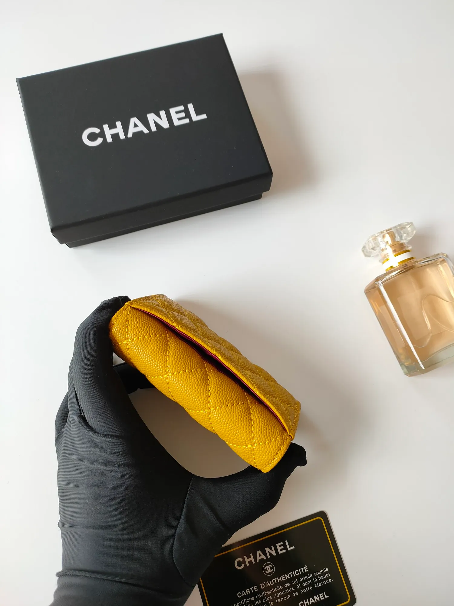 ￥110 CHANEL Chanel classic flap card holder. Imported sheepskin and caviar cowhide, card holder and coin purse integrated, with slip pocket on the back, model number: AP448, size: 7.5 × 11.3 × 2.1 cm