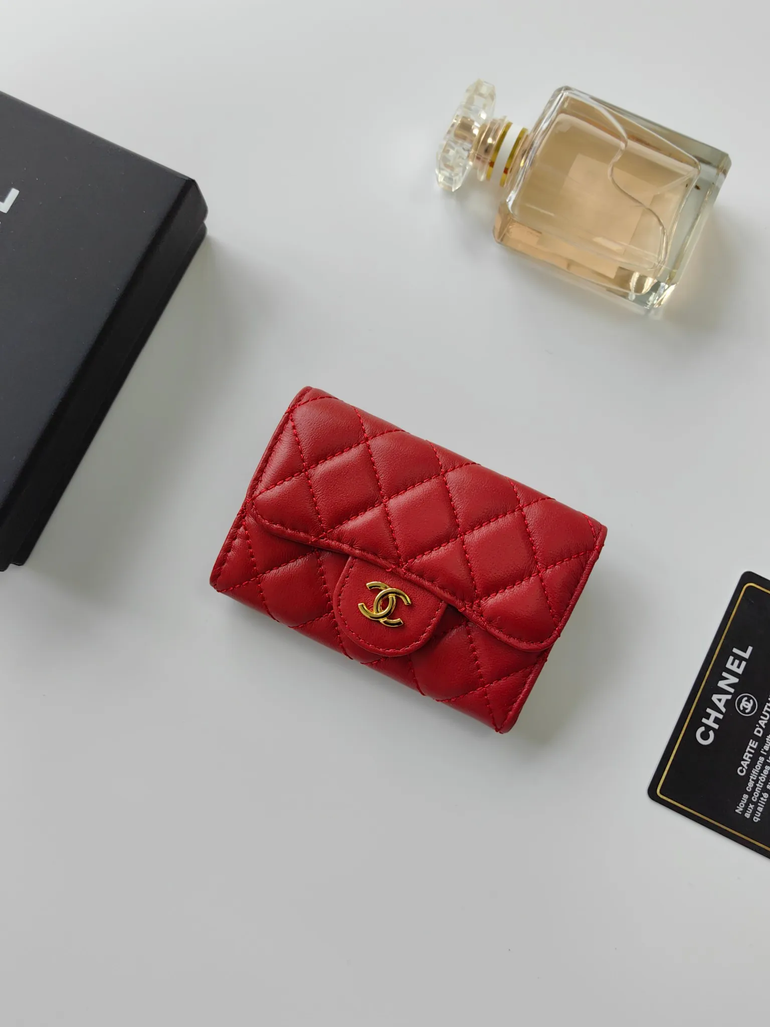 ￥110 CHANEL Chanel classic flap card holder. Imported sheepskin and caviar cowhide, card holder and coin purse integrated, with slip pocket on the back, model number: AP448, size: 7.5 × 11.3 × 2.1 cm