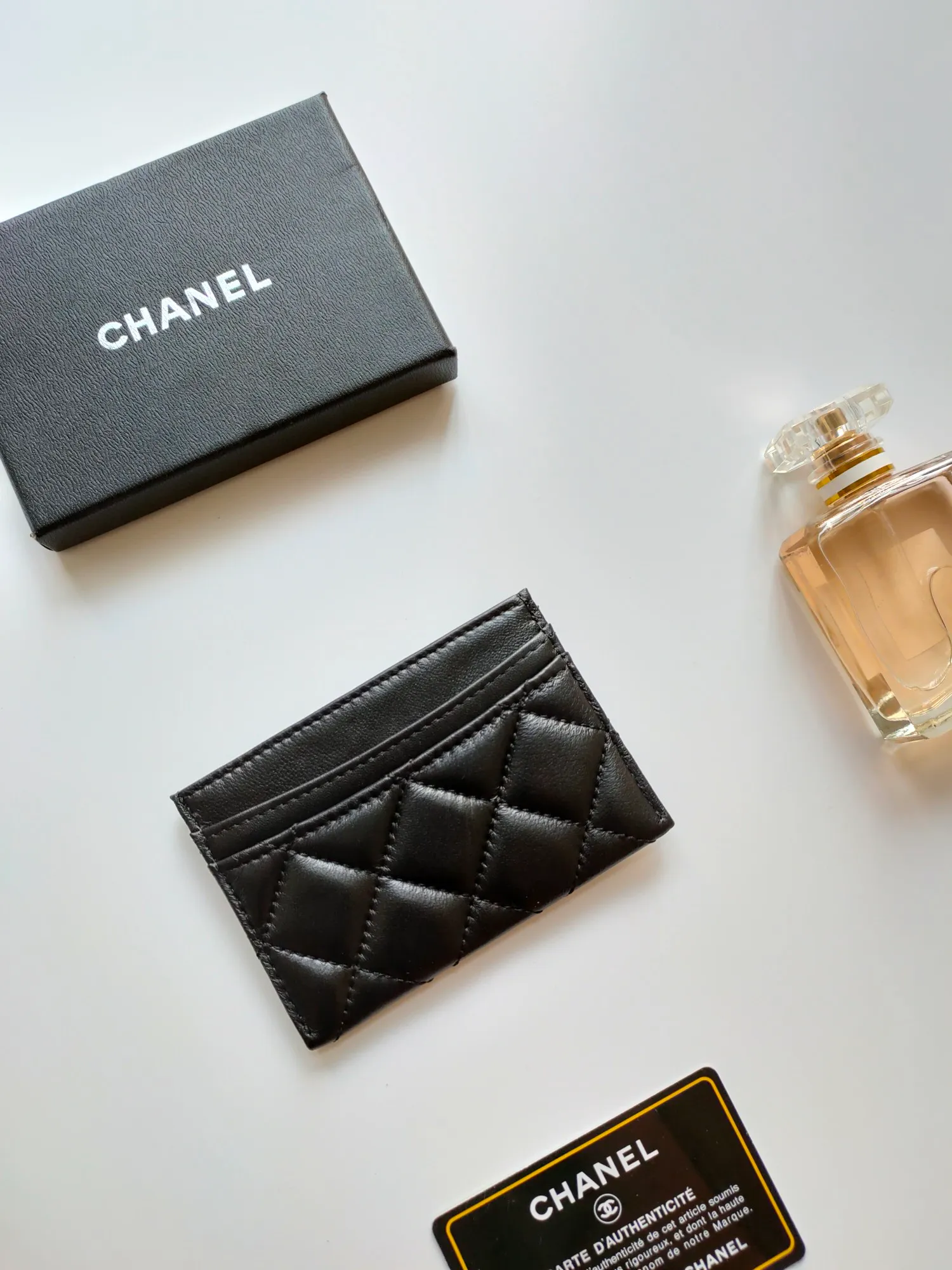 💰90 CHANEL Chanel counter style classic card holder👍Model number: AP446 Size: 7.5×11.2×0.5cm Sheepskin inside and outside😍😍Fine workmanship and high-end quality