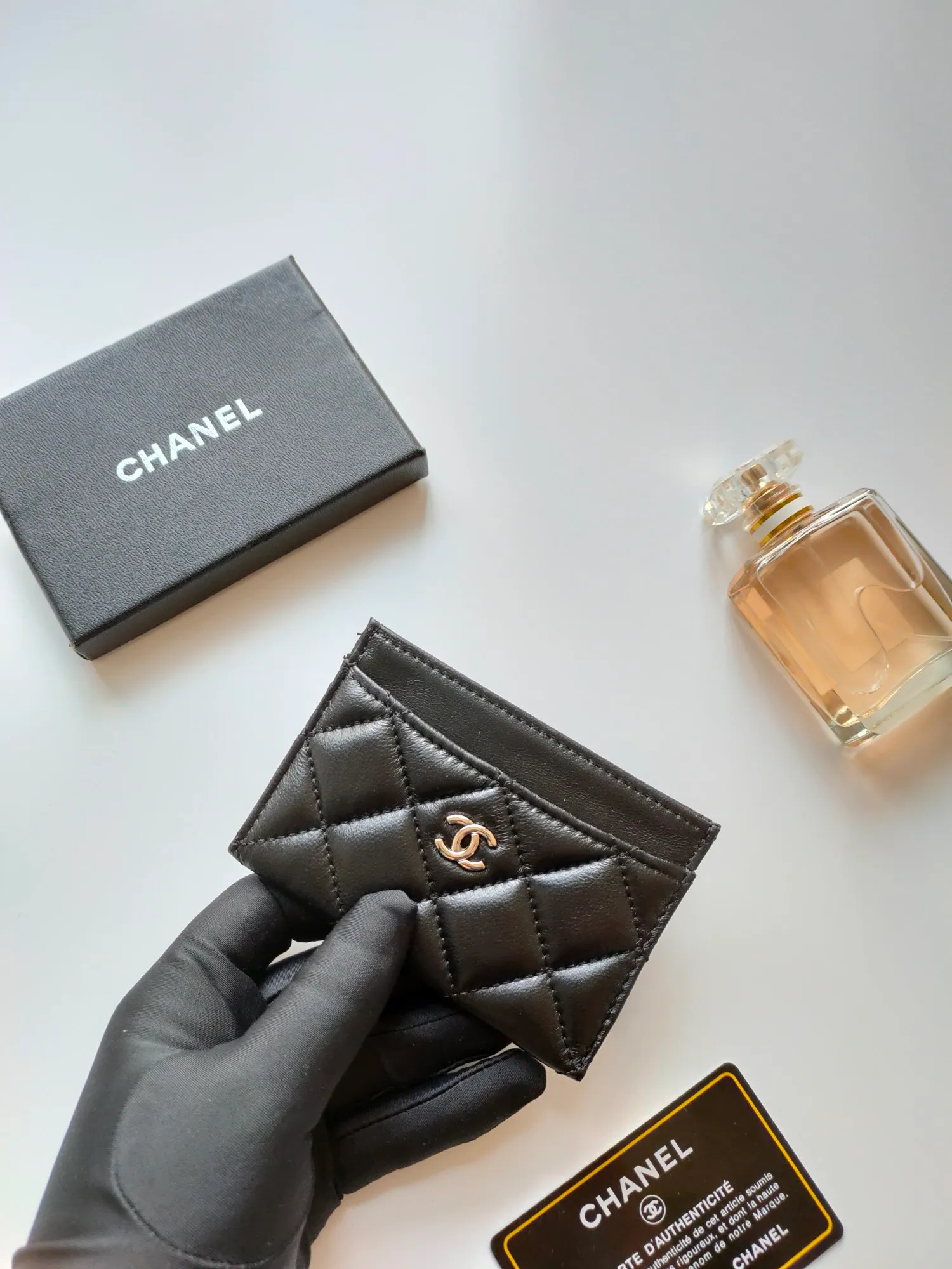💰90 CHANEL Chanel counter style classic card holder👍Model number: AP446 Size: 7.5×11.2×0.5cm Sheepskin inside and outside😍😍Fine workmanship and high-end quality
