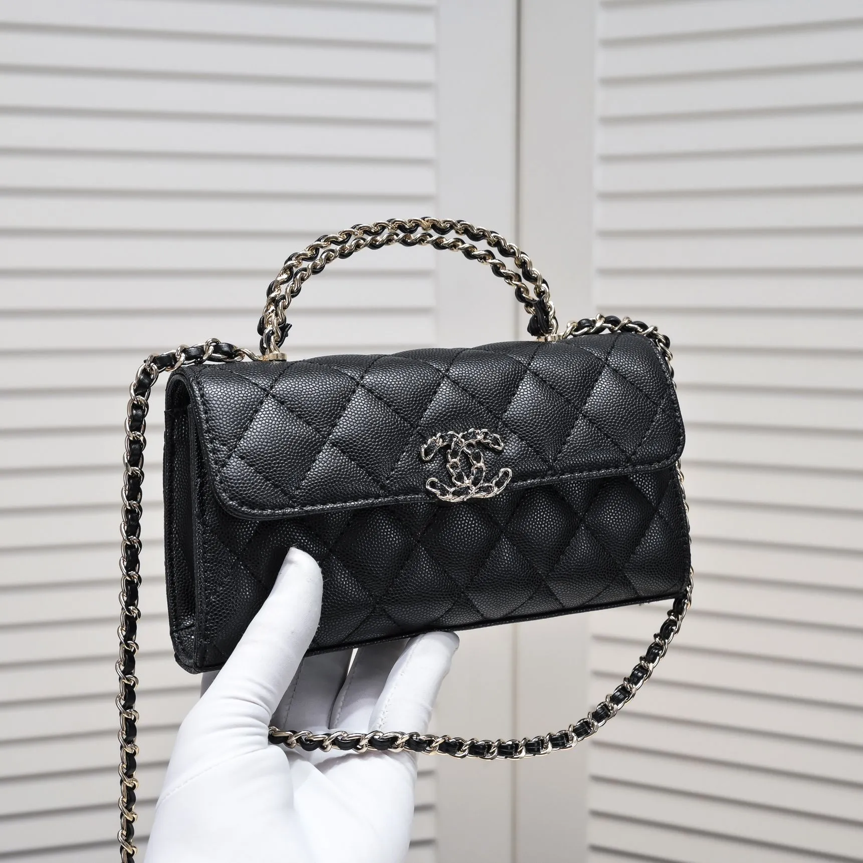💰360￥Chane1🔍23p Chanel Dark Horse Kelly long handle bag 🤍Model: 9100 💕Material: Lychee cowhide 💎Super authentic, long shape, can hold mobile phone, easy to use, no matter hand drawn or diagonal, it is easy to see oDark Horse?⚜️Come and get it 🌷size: 19x10x4.5cm
