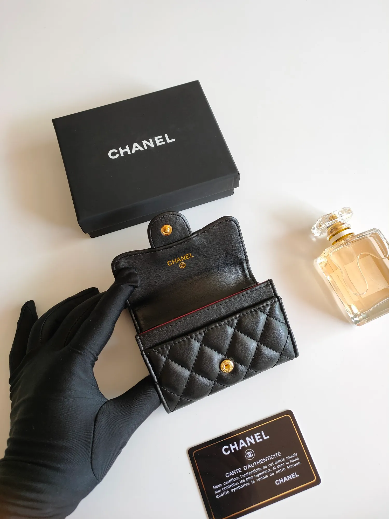 ￥110 CHANEL Chanel classic flap card holder. Imported sheepskin and caviar cowhide, card holder and coin purse integrated, with slip pocket on the back, model number: AP448, size: 7.5 × 11.3 × 2.1 cm
