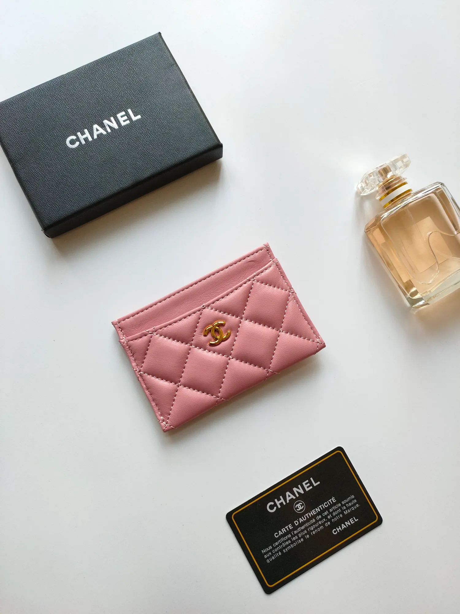 💰90 CHANEL Chanel counter style classic card holder👍Model number: AP446 Size: 7.5×11.2×0.5cm Sheepskin inside and outside😍😍Fine workmanship and high-end quality