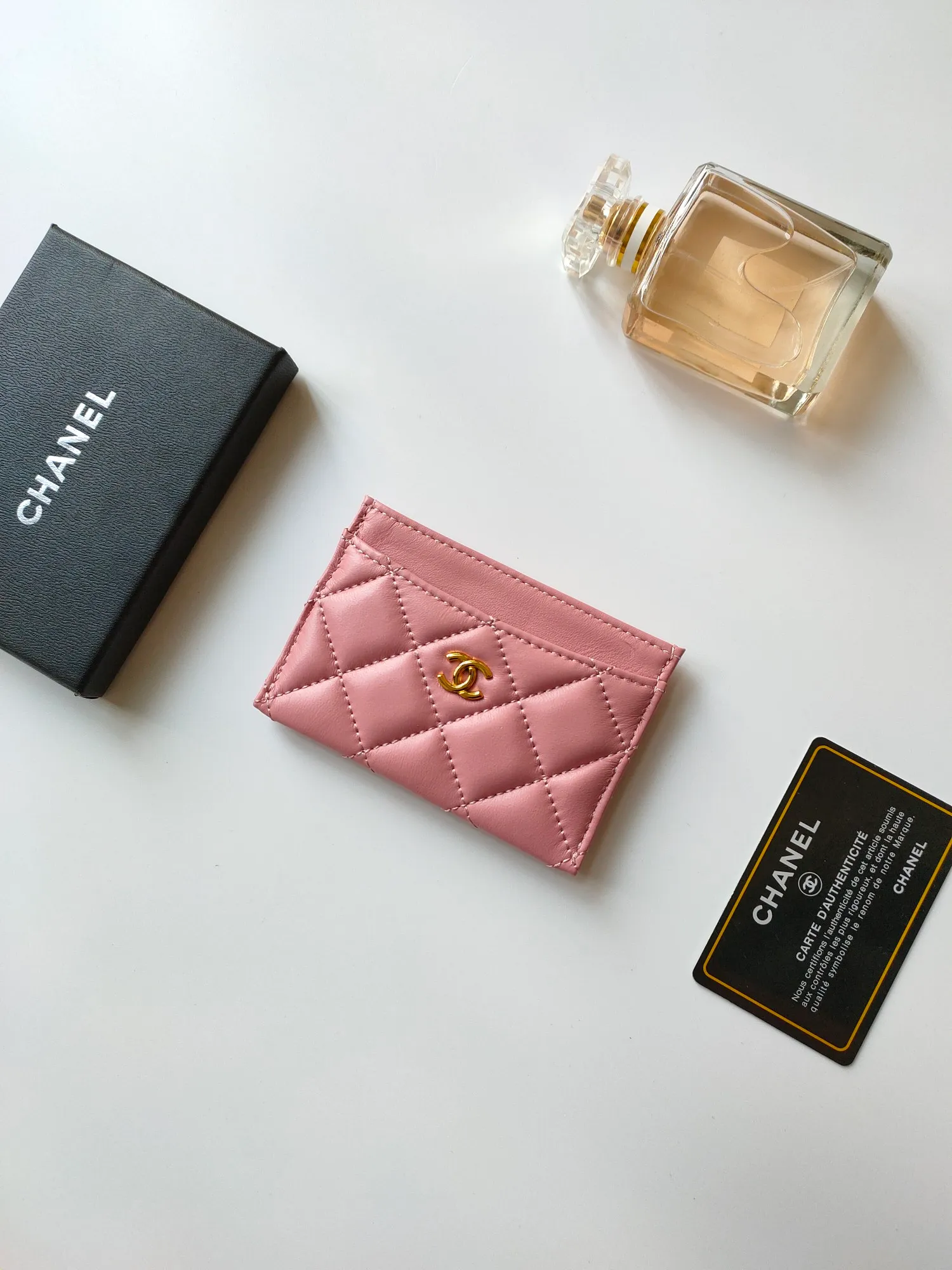💰90 CHANEL Chanel counter style classic card holder👍Model number: AP446 Size: 7.5×11.2×0.5cm Sheepskin inside and outside😍😍Fine workmanship and high-end quality