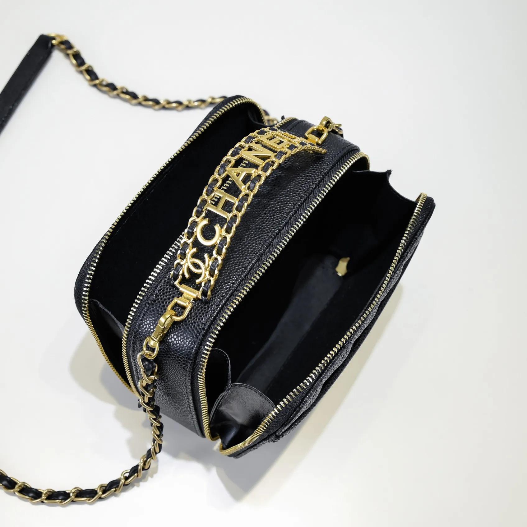 💰420￥Official website Chanel, caviar handle letter bag double c camera chain crossbody bag shipped in large quantities, style number: 9081 size: 20*9*15cm