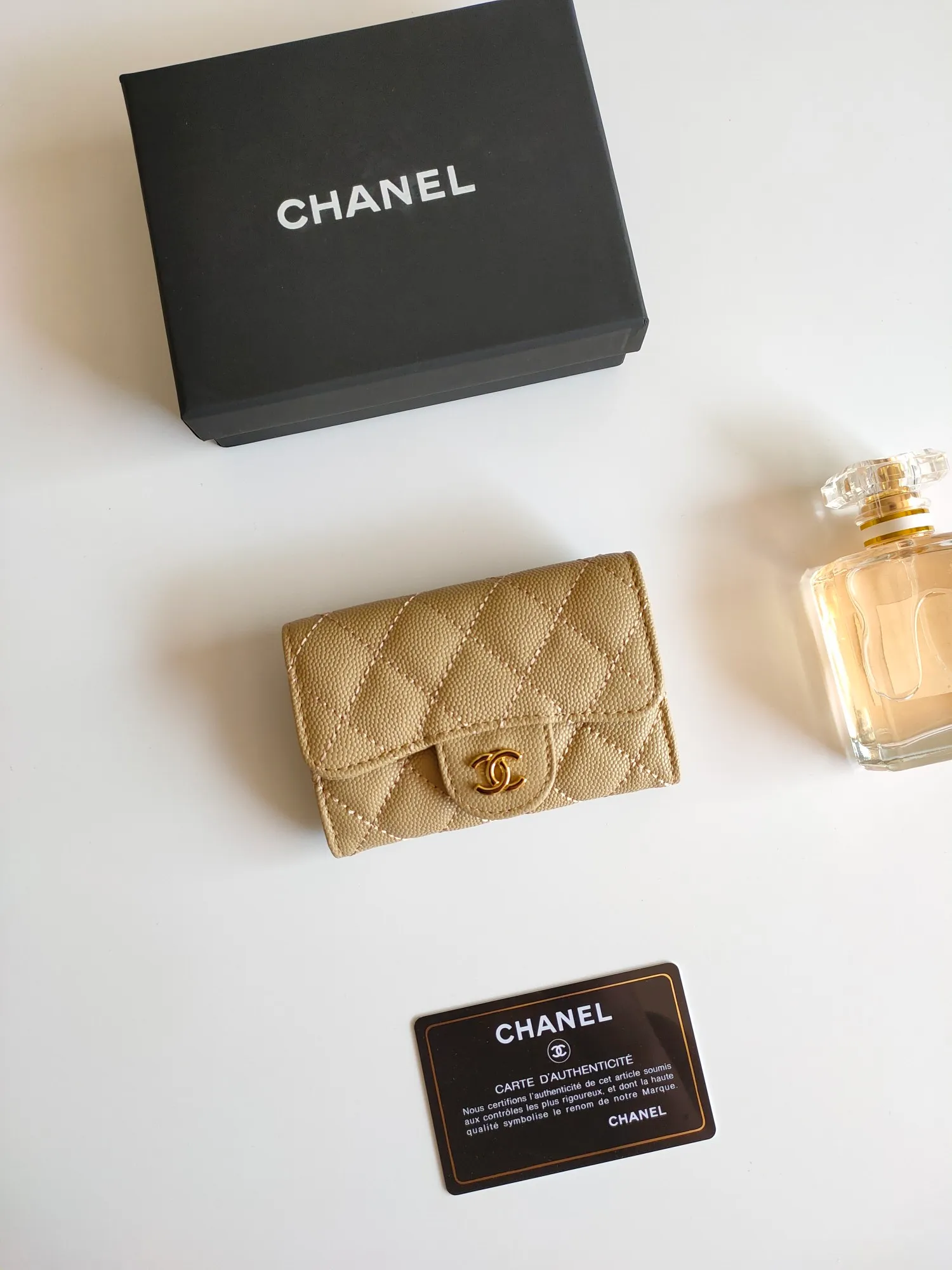 ￥110 CHANEL Chanel classic flap card holder. Imported sheepskin and caviar cowhide, card holder and coin purse integrated, with slip pocket on the back, model number: AP448, size: 7.5 × 11.3 × 2.1 cm