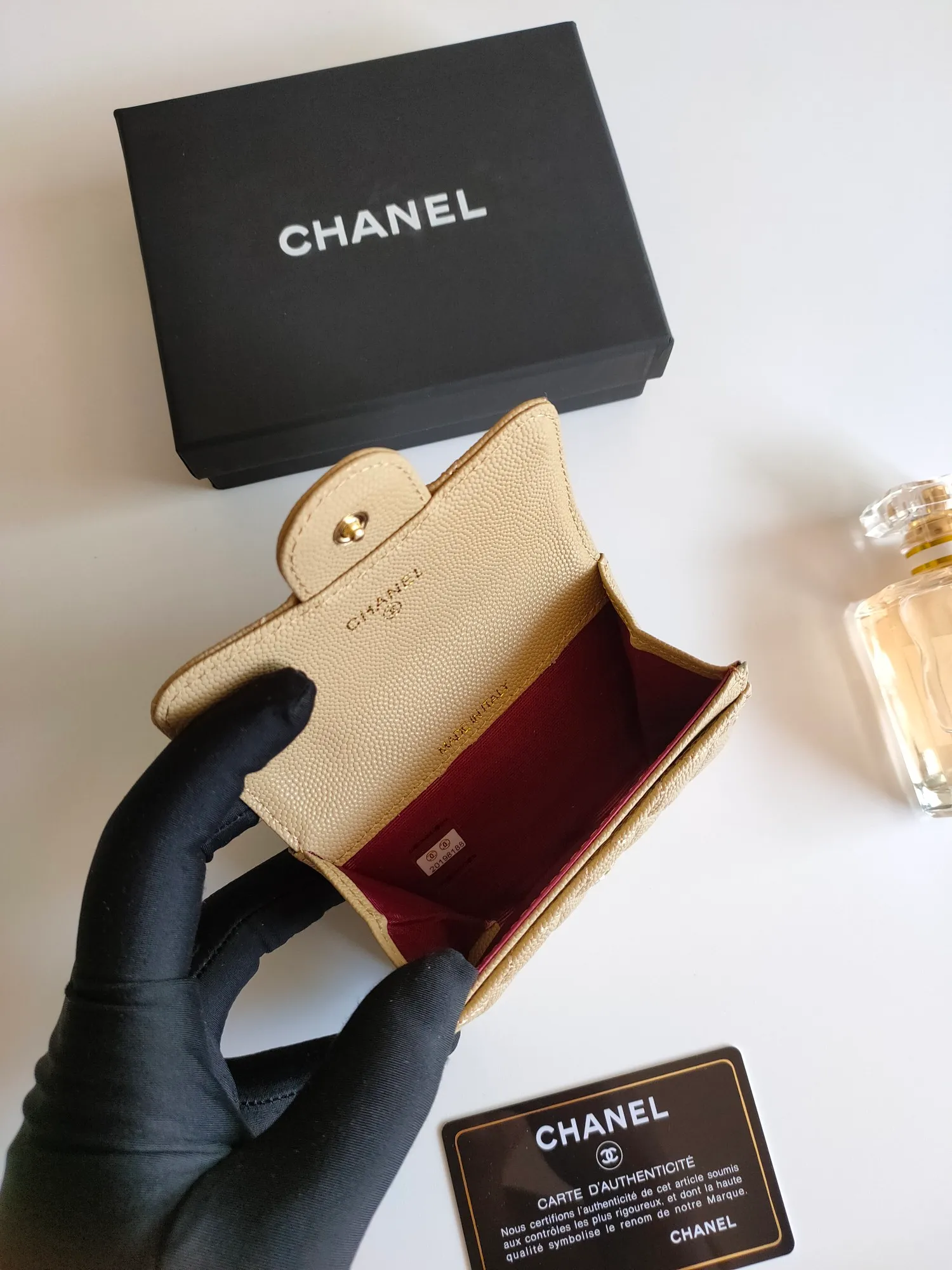 ￥110 CHANEL Chanel classic flap card holder. Imported sheepskin and caviar cowhide, card holder and coin purse integrated, with slip pocket on the back, model number: AP448, size: 7.5 × 11.3 × 2.1 cm