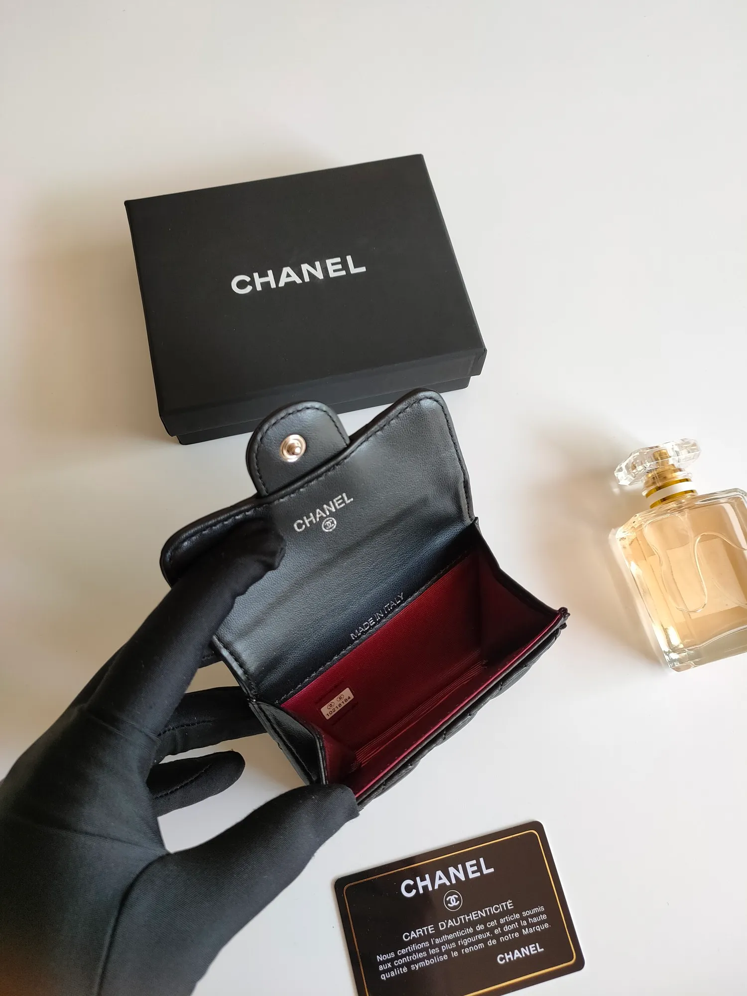 ￥110 CHANEL Chanel classic flap card holder. Imported sheepskin and caviar cowhide, card holder and coin purse integrated, with slip pocket on the back, model number: AP448, size: 7.5 × 11.3 × 2.1 cm