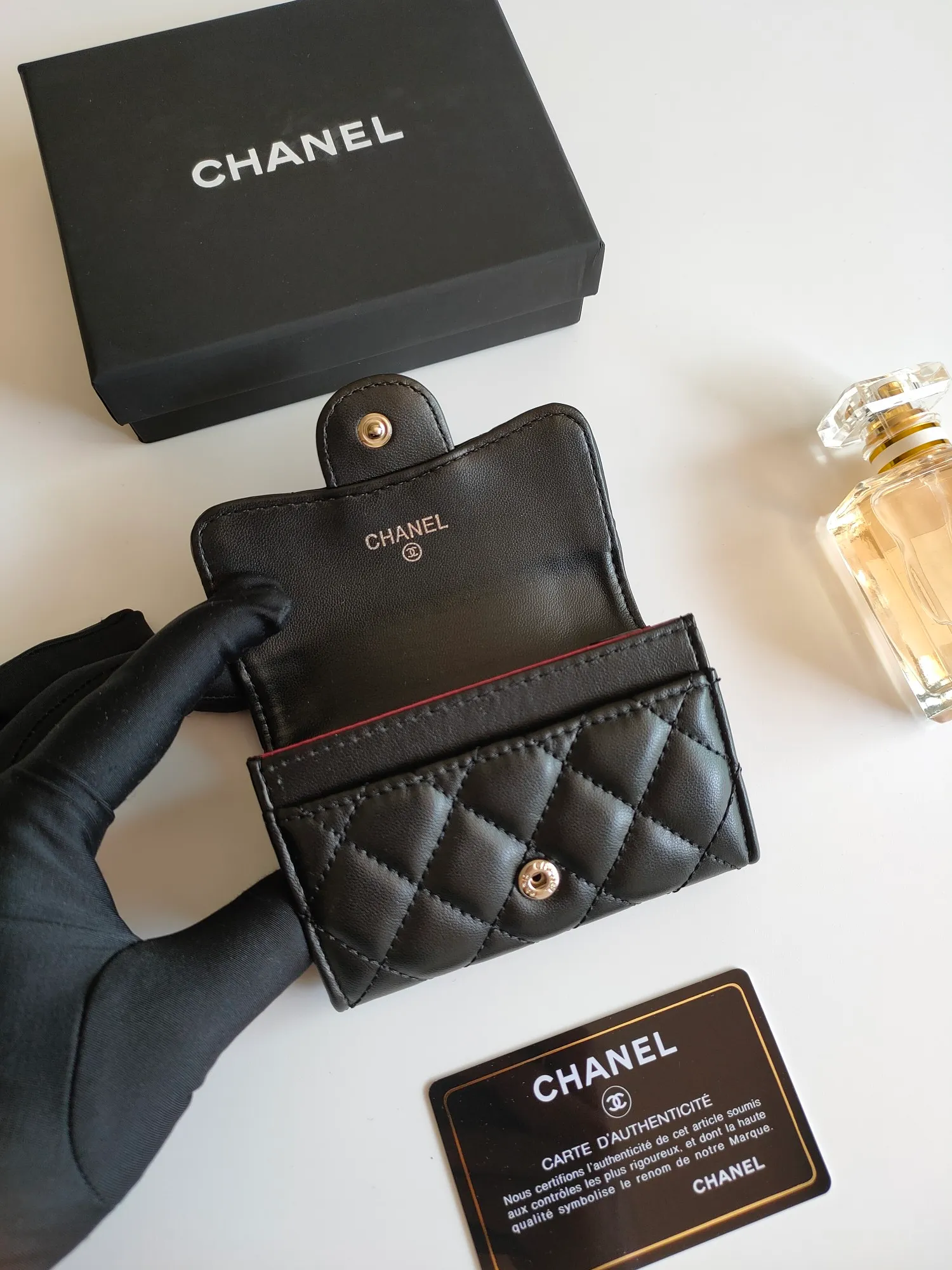 ￥110 CHANEL Chanel classic flap card holder. Imported sheepskin and caviar cowhide, card holder and coin purse integrated, with slip pocket on the back, model number: AP448, size: 7.5 × 11.3 × 2.1 cm