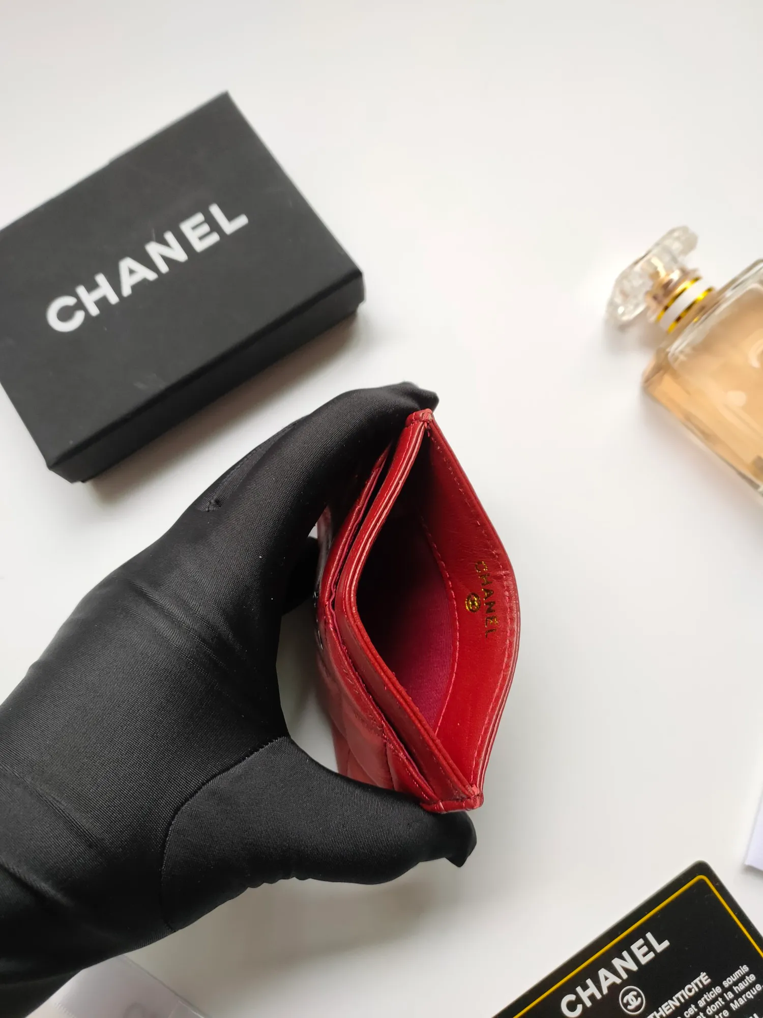 💰90 CHANEL Chanel counter card holder👍Model number: AP446 Size: 7.5×11.2×0.5cm Sheepskin inside and outside😍😍Fine workmanship High-end quality [Rose] Complete accessories