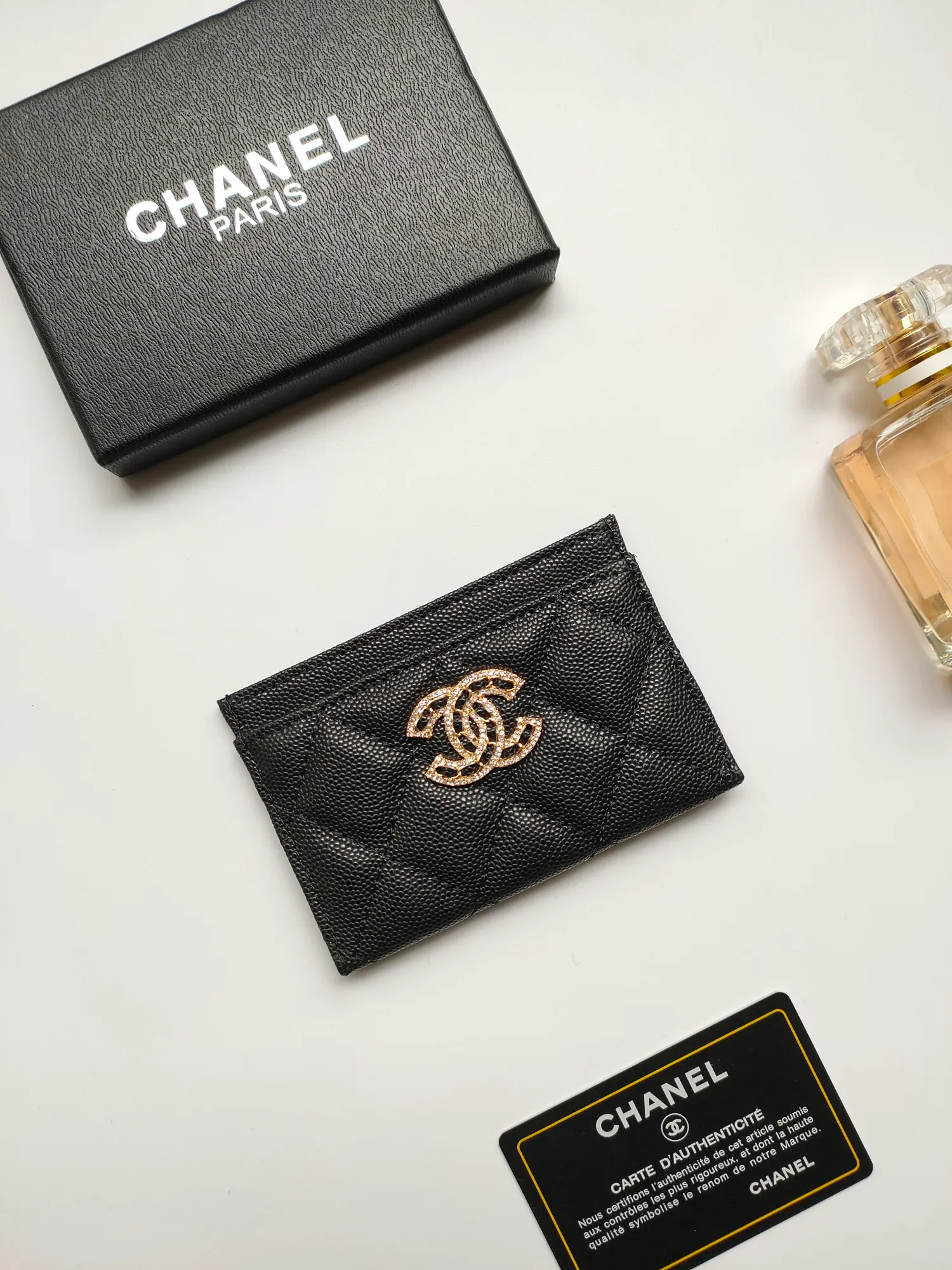 💰110 CHANEL Chanel counter new card holder👍Model number: AP5494 Size: 7.5 × 11.2 × 0.5 cm 😍😍Fine workmanship and high-end quality