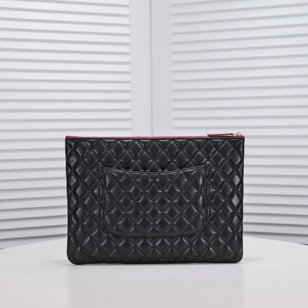 💰340￥Silver buckle with box Chanel/Chanel🔥Original sheepskin ⚡⚡The latest official website🐏Sheepskin rhombus handbag👏👏more fashionable and trendy📢 📢It looks more noble and generous when you get it💗💗All major counters are synchronized🎀🎀Size: 34*24cm Style number: 80573