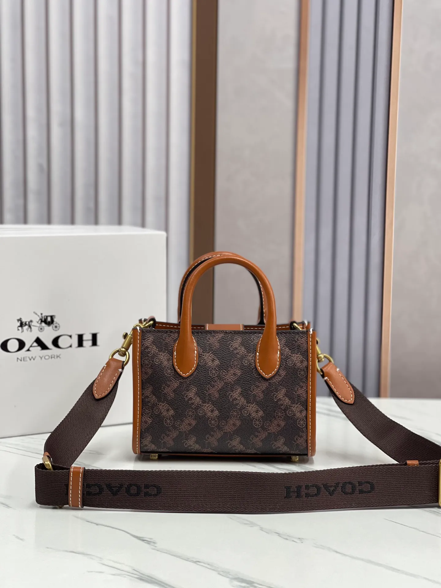 Top original order p420💰coach/Coach new small size model CT890/CT891 counter new ACE carriage pattern women's tote bag single shoulder crossbody handheld tote bag double shoulder strap design size: 18·13·8